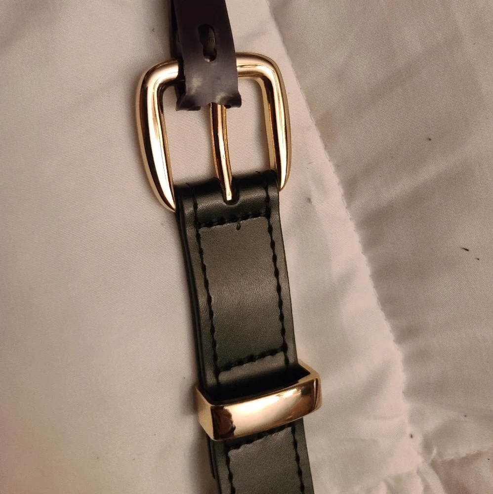 Ava & Viv Black Leather Slim Belt with Gold Buckle